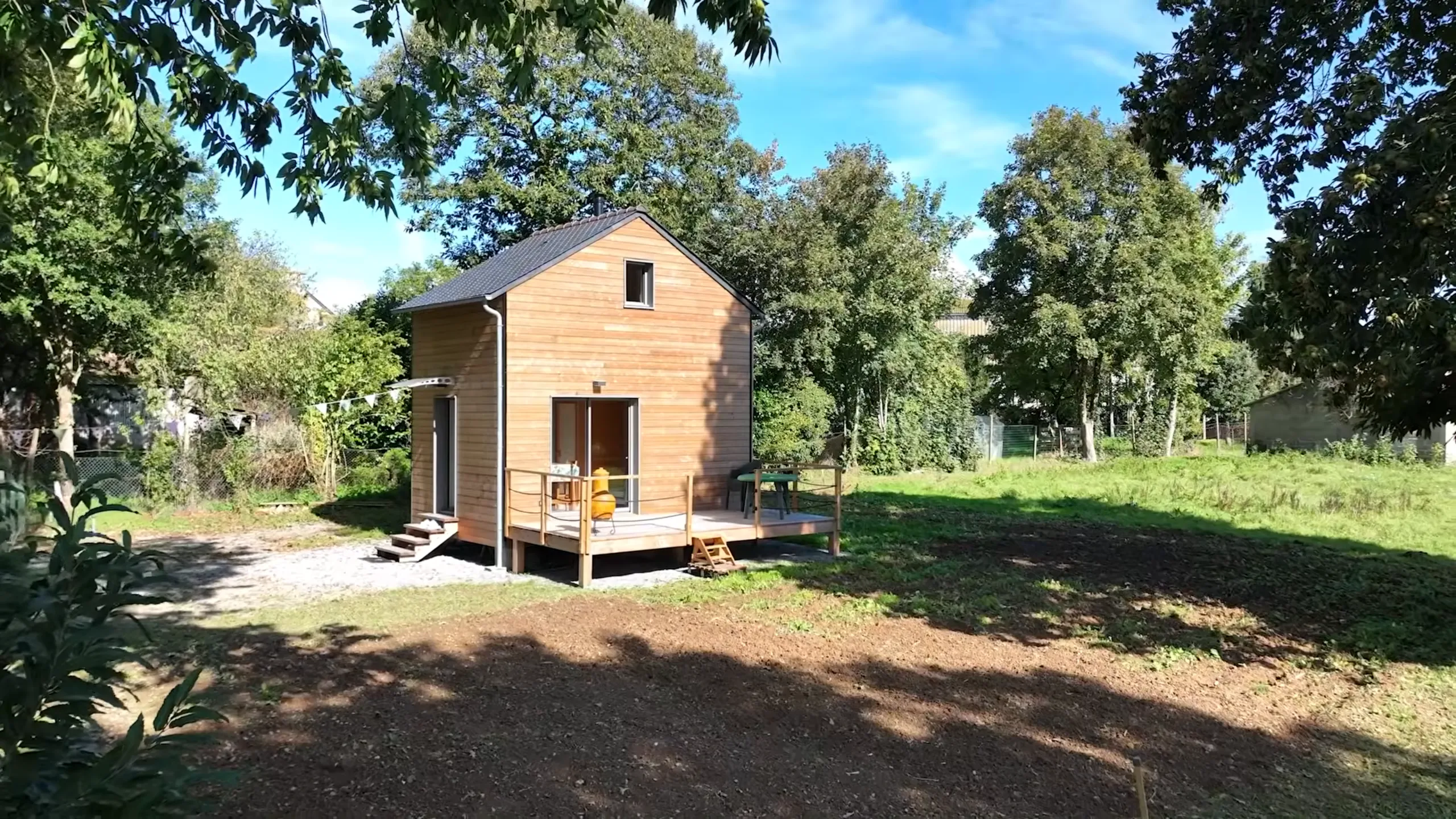 Module TyMod 50 m² installé sans béton sur pieux vissés